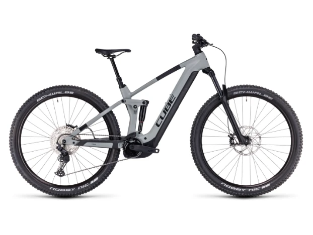 Cube stereo hybrid 140Hpc 750
